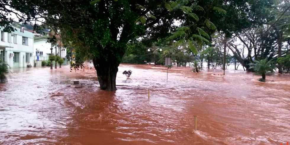 chuva continuam causando alagamentos em Santa Catarina