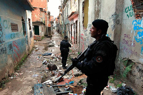 ação policial na favela