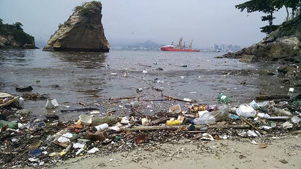 plastic guanabara 2