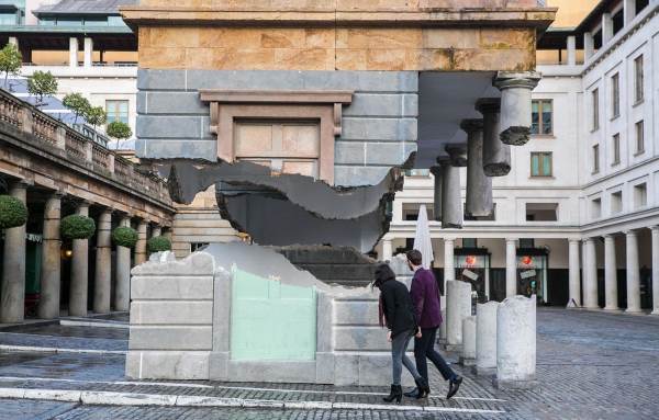 alex chinneck 7