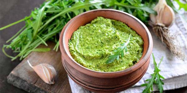 pesto rucula base