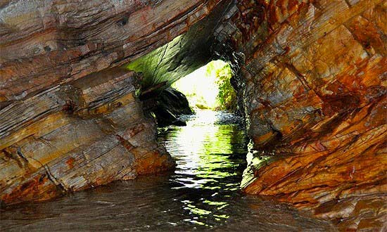 gruta carimbado