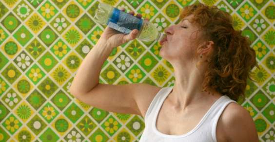 Como aliviar o calor (sem ligar o ar-condicionado) em 8 dicas - greenMe