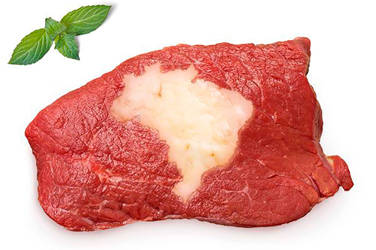 A carne está cada vez mais cara e poluente: você vai continuar comendo?
