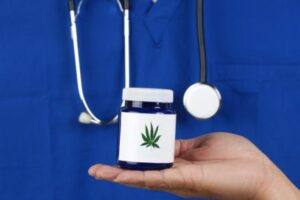 Maconha terapêutica: remédios feitos à base de cannabis