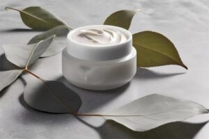 Creme para o rosto. Produto de Dermatologia vegana